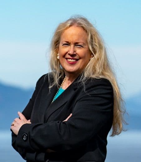 One Ocean Wealth logo