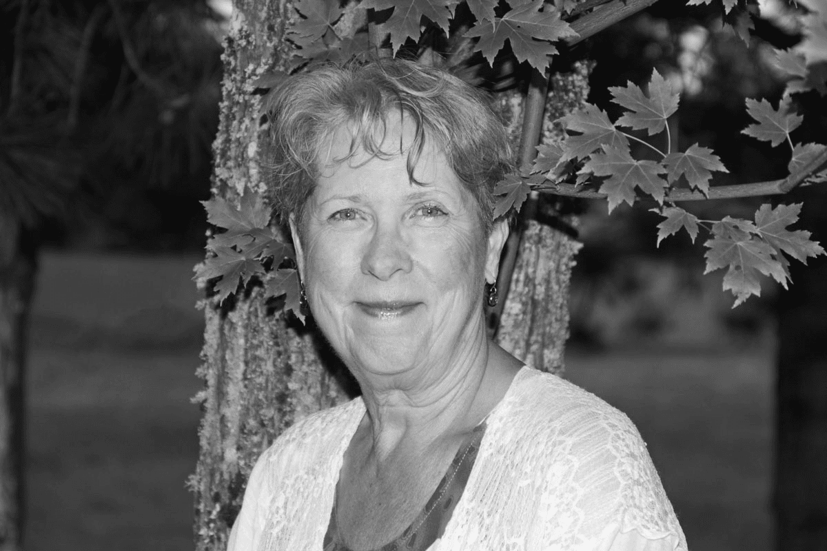 Gloria Stewart, Director